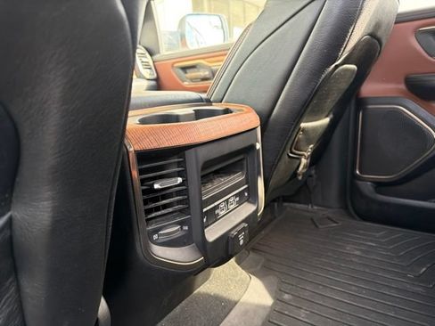 Used 2021 RAM 1500 Limited w/ Off Road Group AWD/4WD image 15