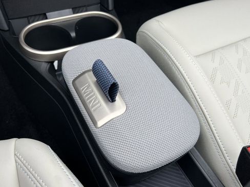 New 2025 MINI Cooper S image 19