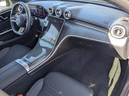 Used 2022 Mercedes-Benz C 300 4MATIC Sedan image 22