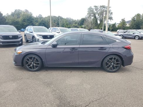 Certified 2022 Honda Civic Sport Touring image 11