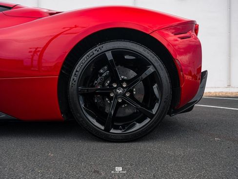 Used 2025 Ferrari SF90 Spider AWD/4WD image 10