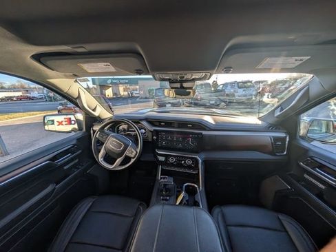 Used 2024 GMC Sierra 1500 Denali w/ Technology Package image 33