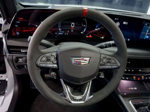 Used 2025 Cadillac CT5 V Blackwing w/ Precision Package image 15