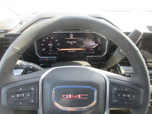 New 2026 GMC Sierra 2500 SLE w/ SLE Value Package; image 17