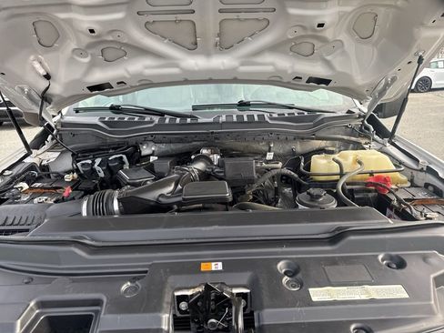 Used 2021 Ford F250 XL w/ Power Equipment Group image 30