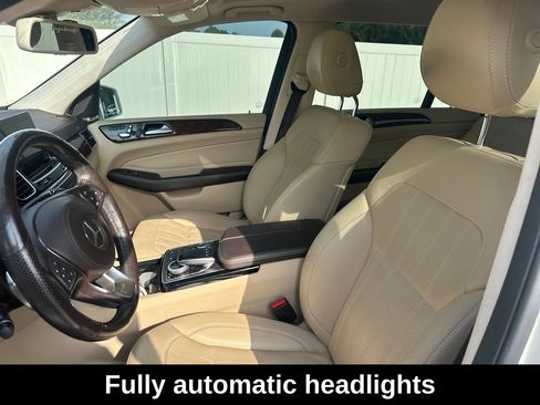 Used 2019 Mercedes-Benz GLS 450 4MATIC image 10
