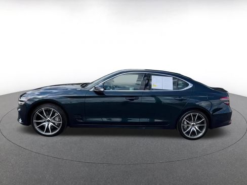 Used 2025 Genesis G70 2.5T image 8