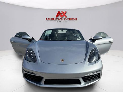 Used 2018 Porsche 718 Boxster RWD image 54