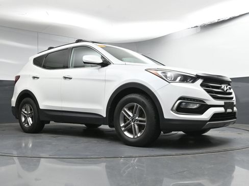 Used 2017 Hyundai Santa Fe Sport image 25