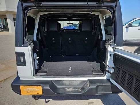 Used 2022 Jeep Wrangler Unlimited Sport image 16