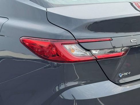 Used 2025 Toyota Camry LE w/ Convenience Package FWD image 9