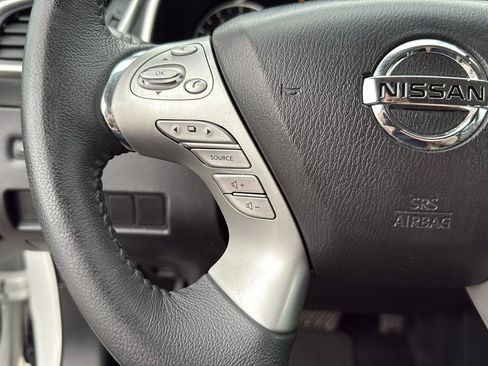Used 2017 Nissan Murano SL w/ Cargo Package image 17