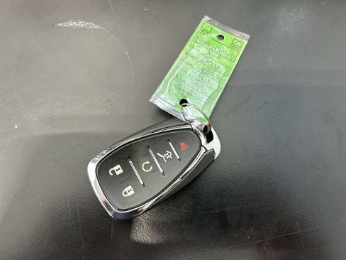 Used 2019 Chevrolet Equinox Premier AWD/4WD image 12