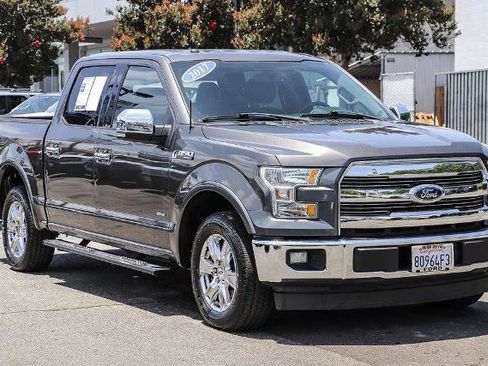 Certified 2017 Ford F150 Lariat RWD image 3