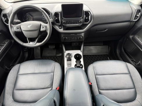 Used 2022 Ford Bronco Sport Outer Banks image 10