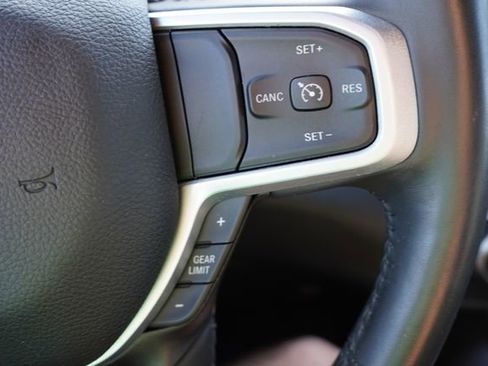 Used 2024 RAM 1500 Big Horn AWD/4WD image 30