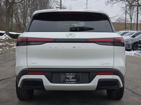 Used 2024 INFINITI QX60 Pure image 17