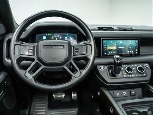 Used 2020 Land Rover Defender 110 X AWD/4WD image 20