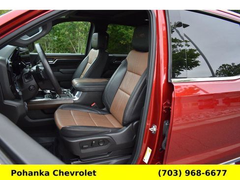 Used 2024 Chevrolet Silverado 1500 High Country w/ Technology Package AWD/4WD image 23