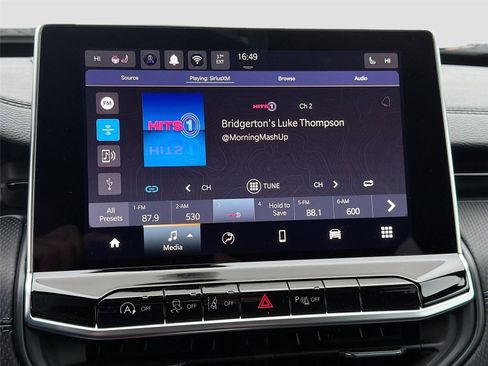 New 2026 Jeep Compass Limited image 12