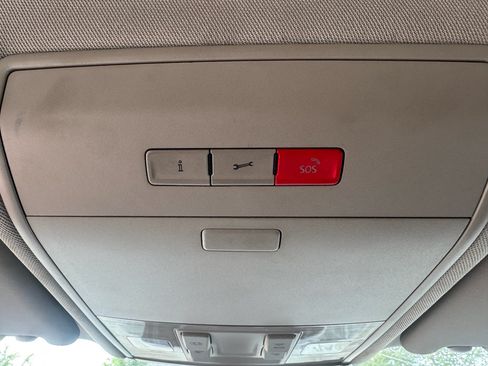 Used 2019 Volkswagen Atlas SE FWD image 25