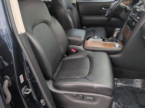 Used 2022 Nissan Armada SL w/ Captain's Chairs Package image 22