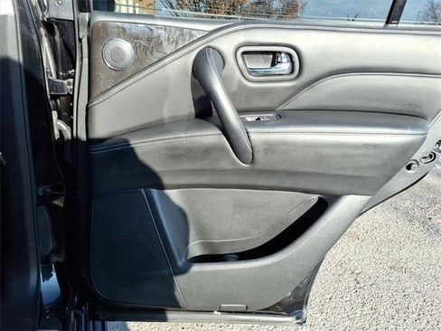 Used 2022 INFINITI QX80 Luxe w/ Cargo Package image 18