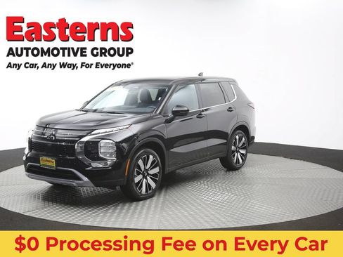 Used 2025 Mitsubishi Outlander SE AWD/4WD image 56