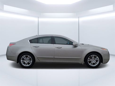 Used 2011 Acura TL 3.5 image 2