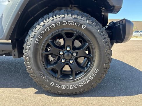 Used 2023 Jeep Wrangler Sport AWD/4WD image 30