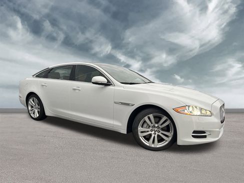 Used 2013 Jaguar XJ L Portfolio image 6