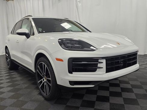 New 2026 Porsche Cayenne image 9