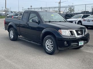 Used 2015 Nissan Frontier SV video 1