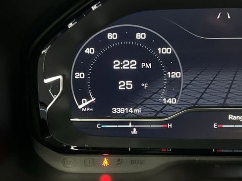 Certified 2024 GMC Yukon Denali w/ Max Trailering Package image 12