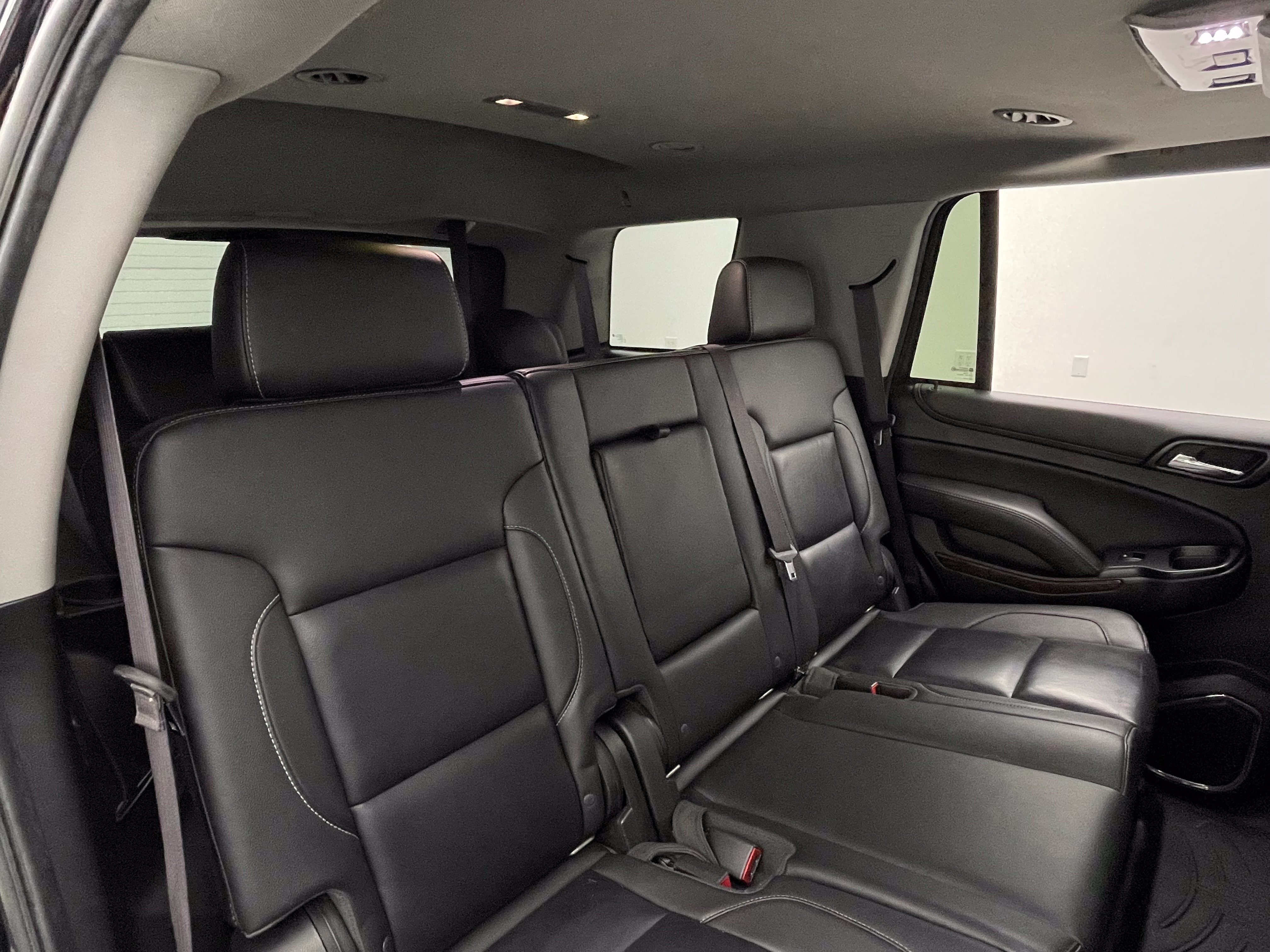 Used 2016 Chevrolet Tahoe LT w/ Luxury Package AWD/4WD image 39