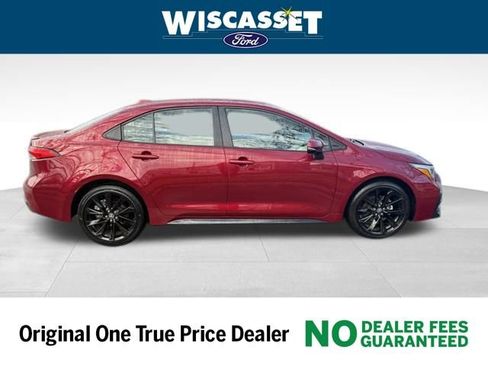 Used 2024 Toyota Corolla SE image 6