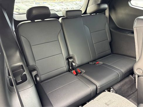 New 2026 Buick Enclave Preferred w/ Power Package FWD image 7