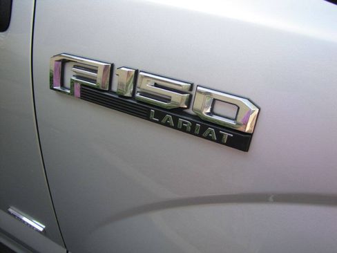 Used 2017 Ford F150 Lariat RWD image 26