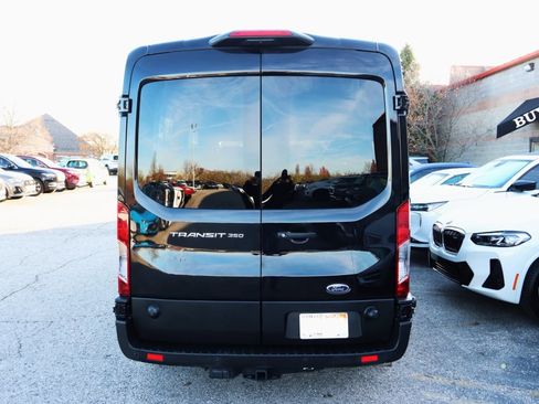Used 2024 Ford Transit 350 XLT image 19