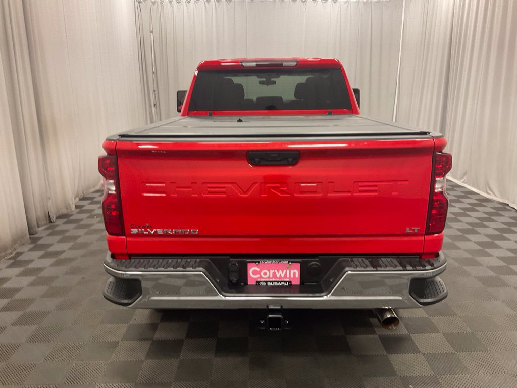 Used 2022 Chevrolet Silverado 3500 LT AWD/4WD image 5