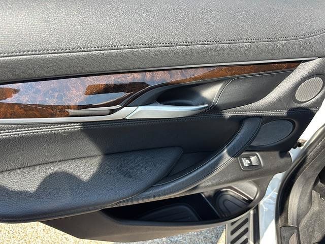 Used 2015 BMW X6 xDrive35i AWD/4WD image 17