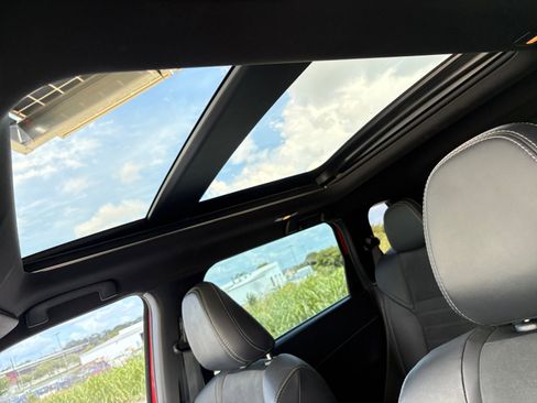 Used 2022 Mitsubishi Outlander SEL Black Edition FWD image 17
