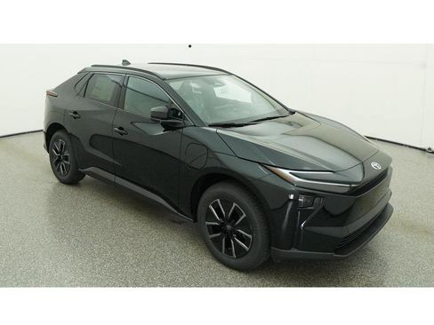 New 2026 Toyota bZ FWD image 13
