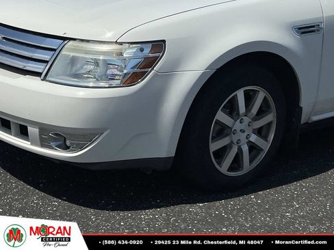 Used 2009 Ford Taurus SEL FWD image 8