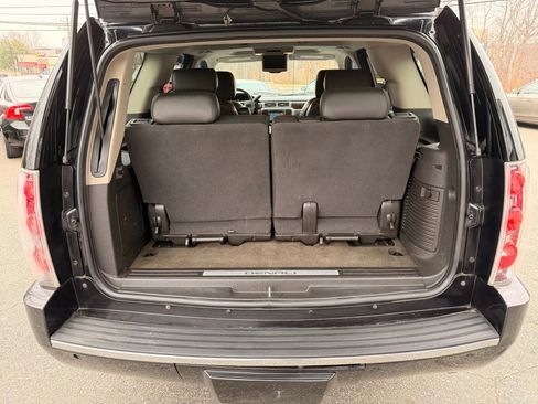 Used 2009 GMC Yukon Denali image 22