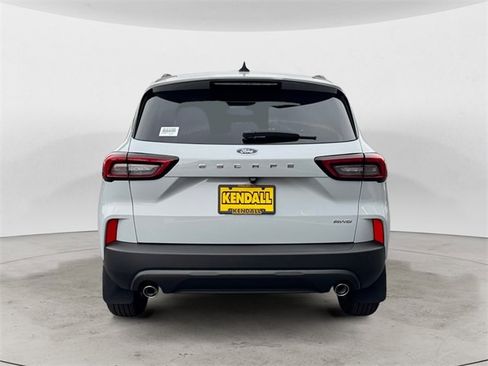 Used 2025 Ford Escape ST-Line image 6