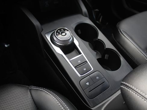 Used 2022 Ford Escape SEL image 20