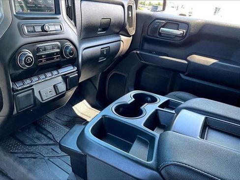 Used 2023 Chevrolet Silverado 1500 Custom AWD/4WD image 20