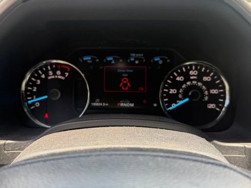 Used 2020 Ford F150 Lariat w/ Equipment Group 502A Luxury AWD/4WD image 9