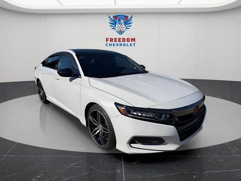 Used 2020 Honda Accord Sport image 8